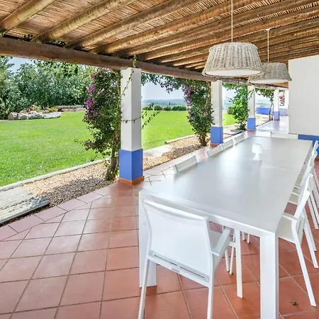 Sleeps 8 Pool Air Con Wifi Villa *
